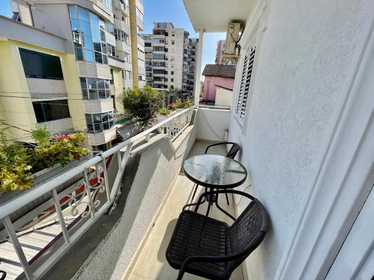 Vila Ada Hotel Tirana Exterior foto